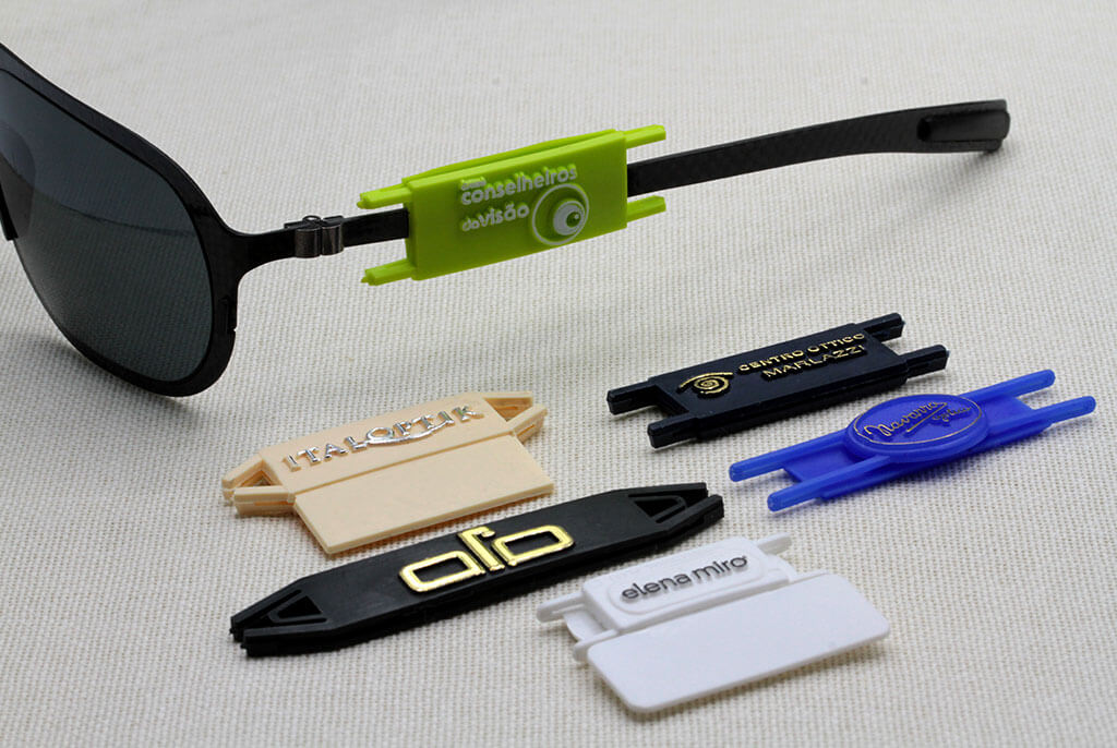 Etiquetas de plástico para gafas - personalizables