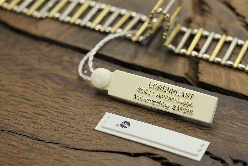 Security tags for jewellery